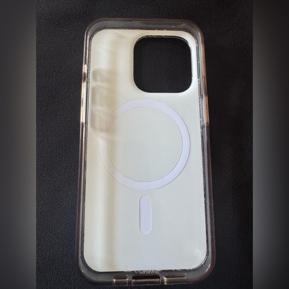 Floral Leaf Pattern Phone Case - Picture 3 of 4